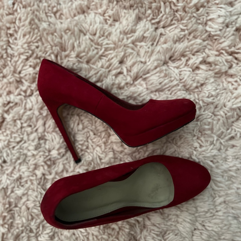 Forever21 High Heeled stilettos 👠